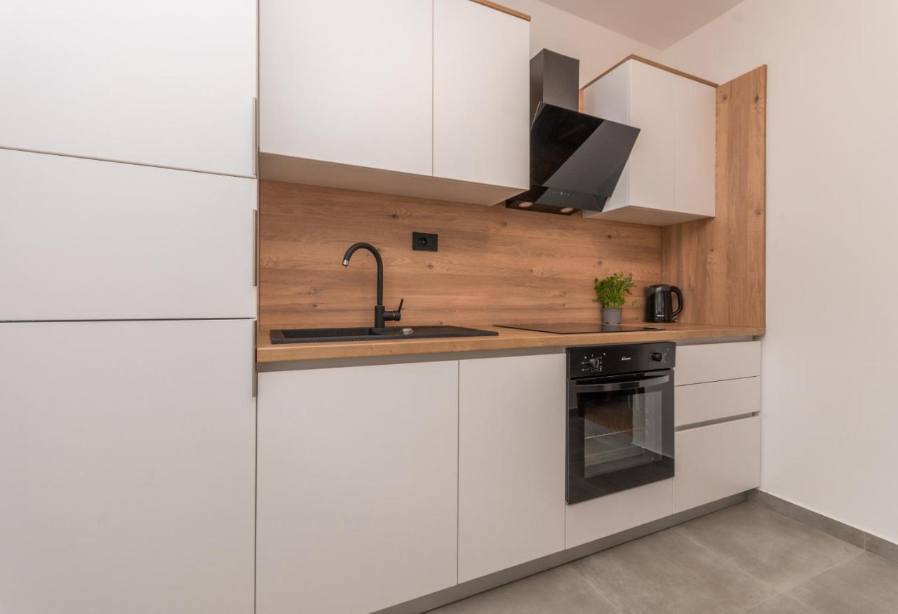Apartmani A&M Biograd na Moru Kültér fotó