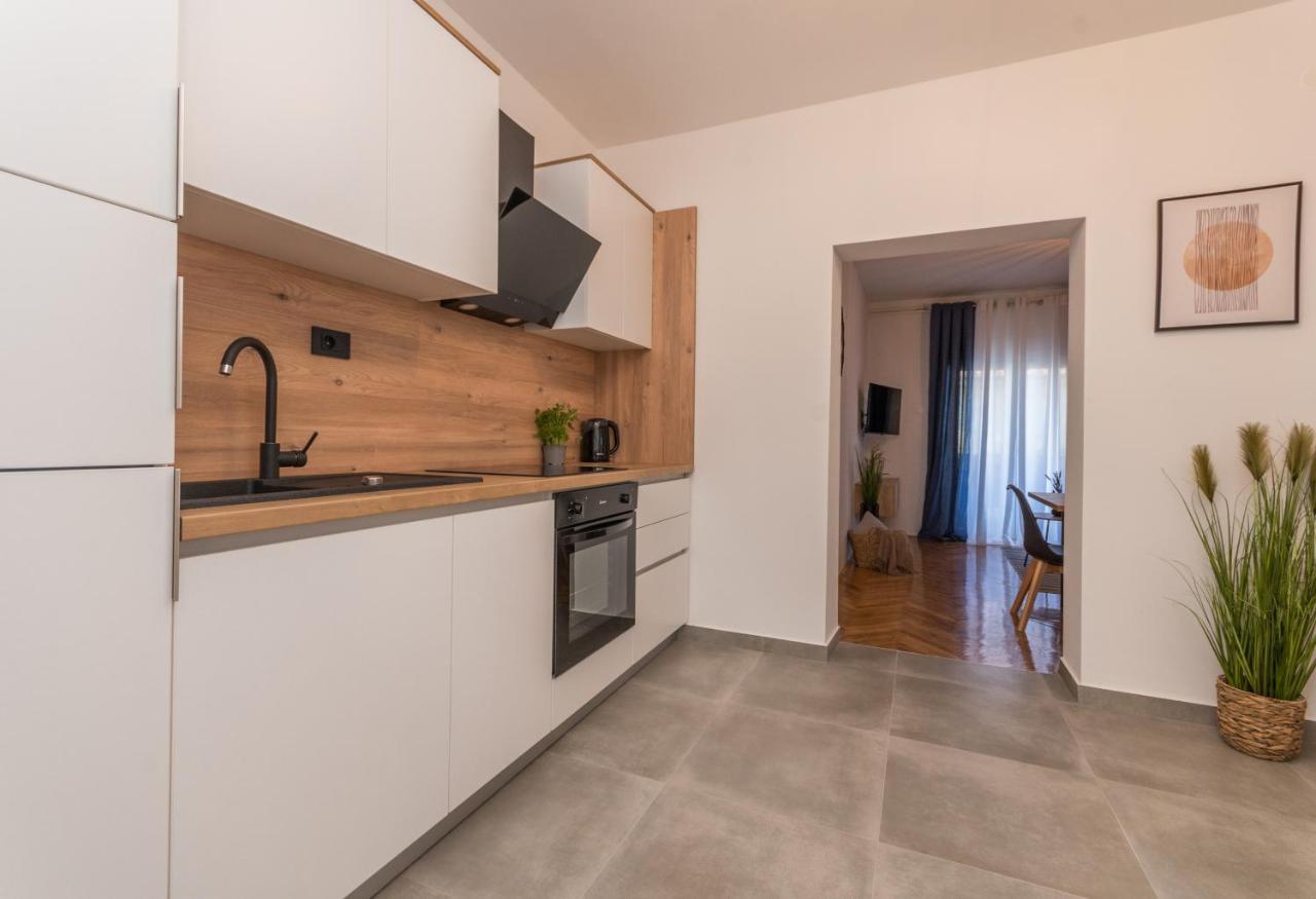 Apartmani A&M Biograd na Moru Kültér fotó