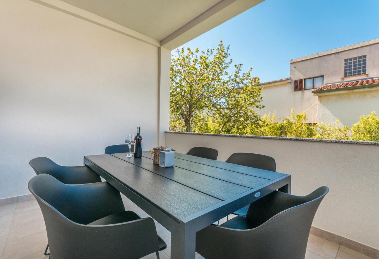 Apartmani A&M Biograd na Moru Kültér fotó
