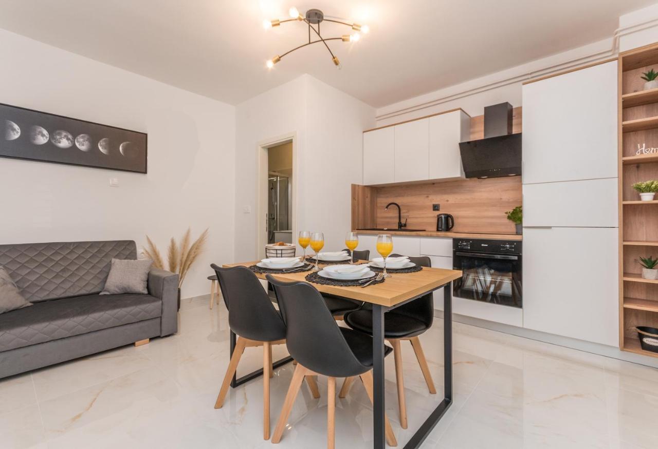 Apartmani A&M Biograd na Moru Kültér fotó