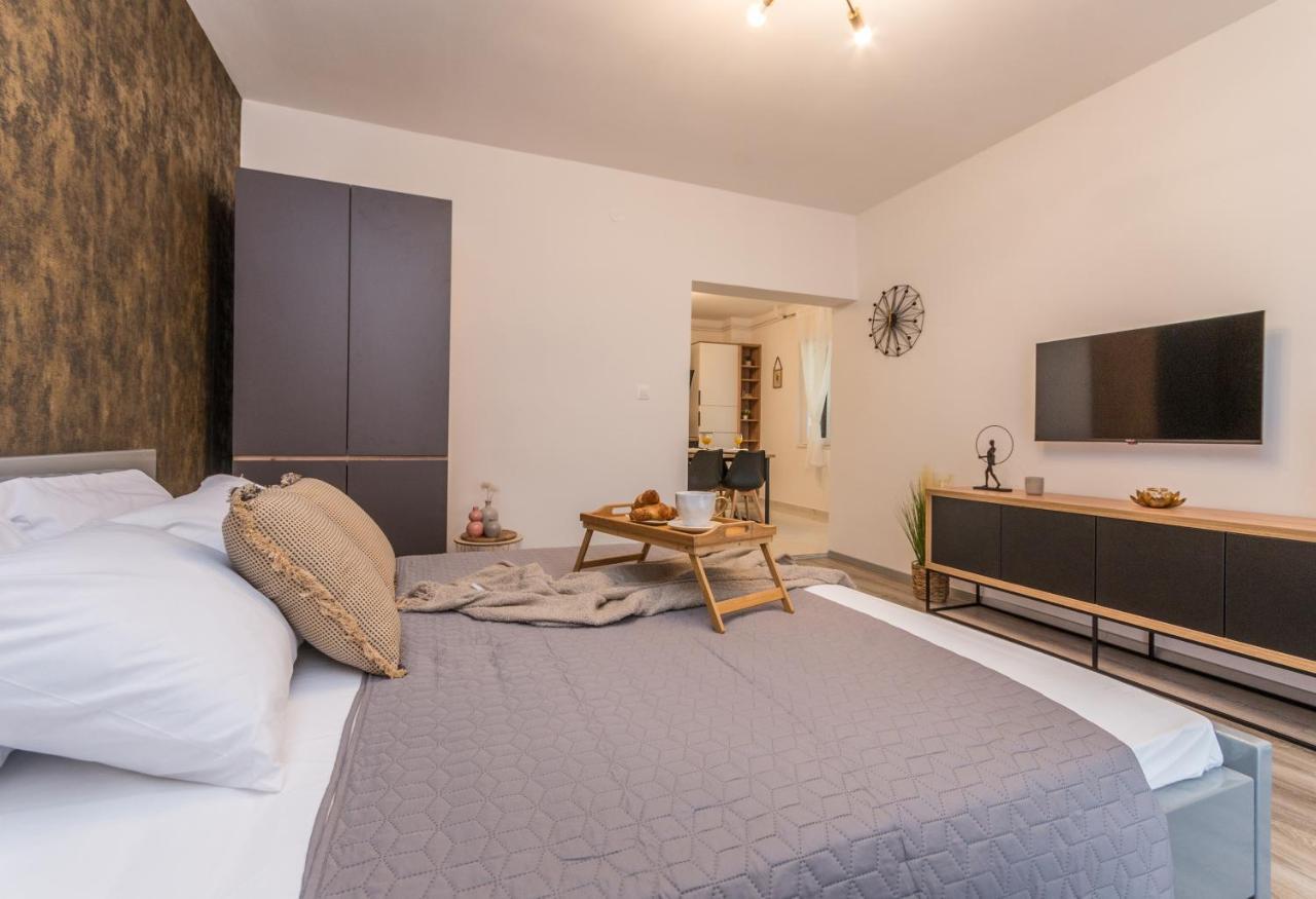 Apartmani A&M Biograd na Moru Kültér fotó